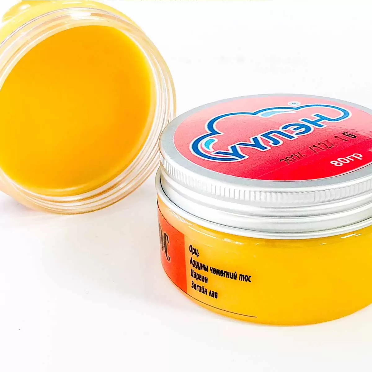 Крем жыныс мүшесін жалады