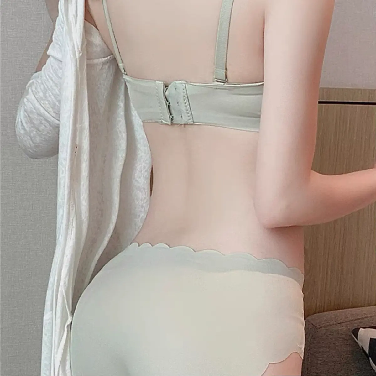 Image To Zoom